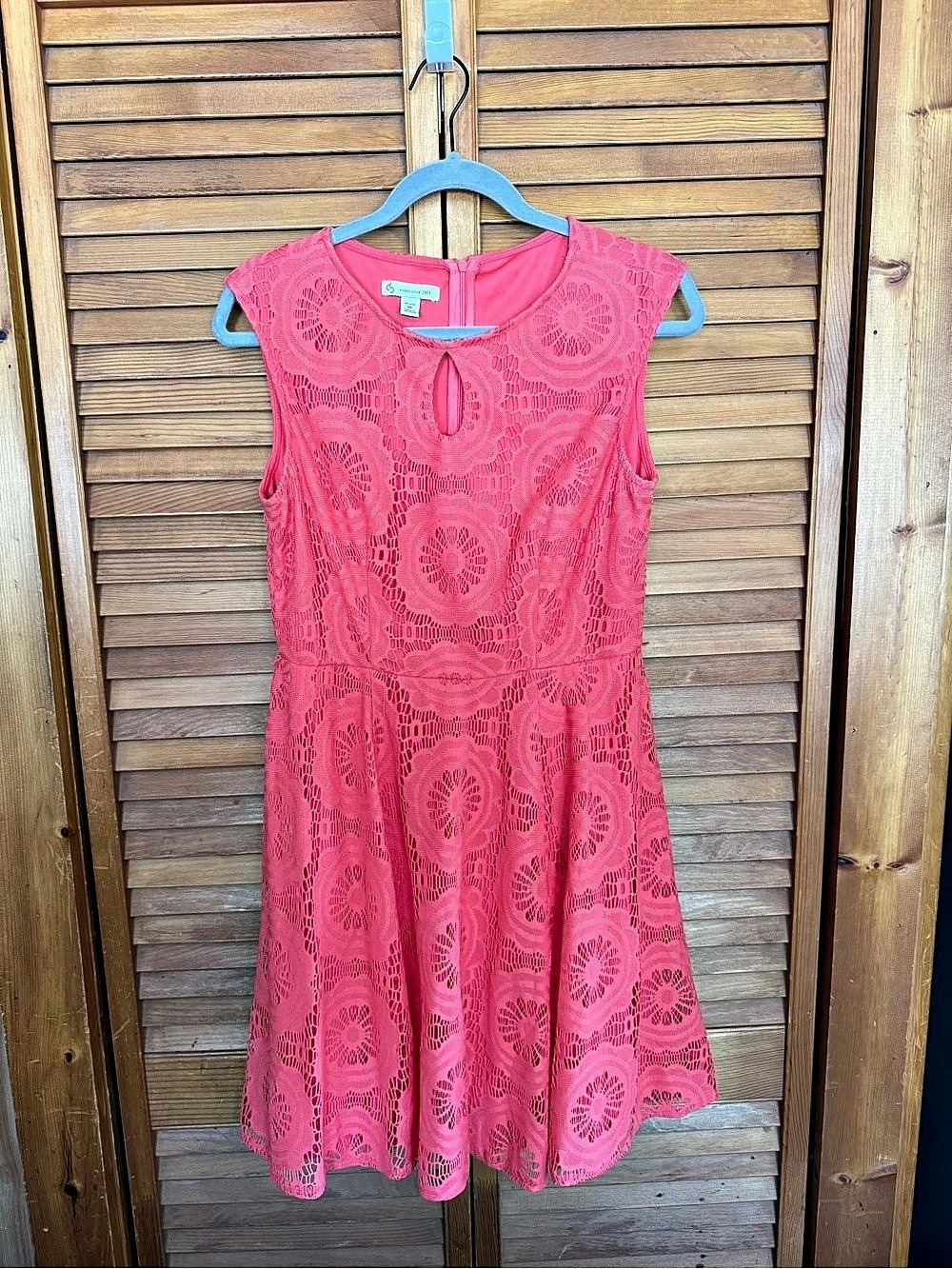 Dressbarn Lace Mini Dress in Pink Size 10P Like New